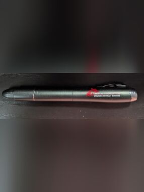 RARE Doctors Without Borders Flashlight Pen Screwdriver Field Multi-Tool